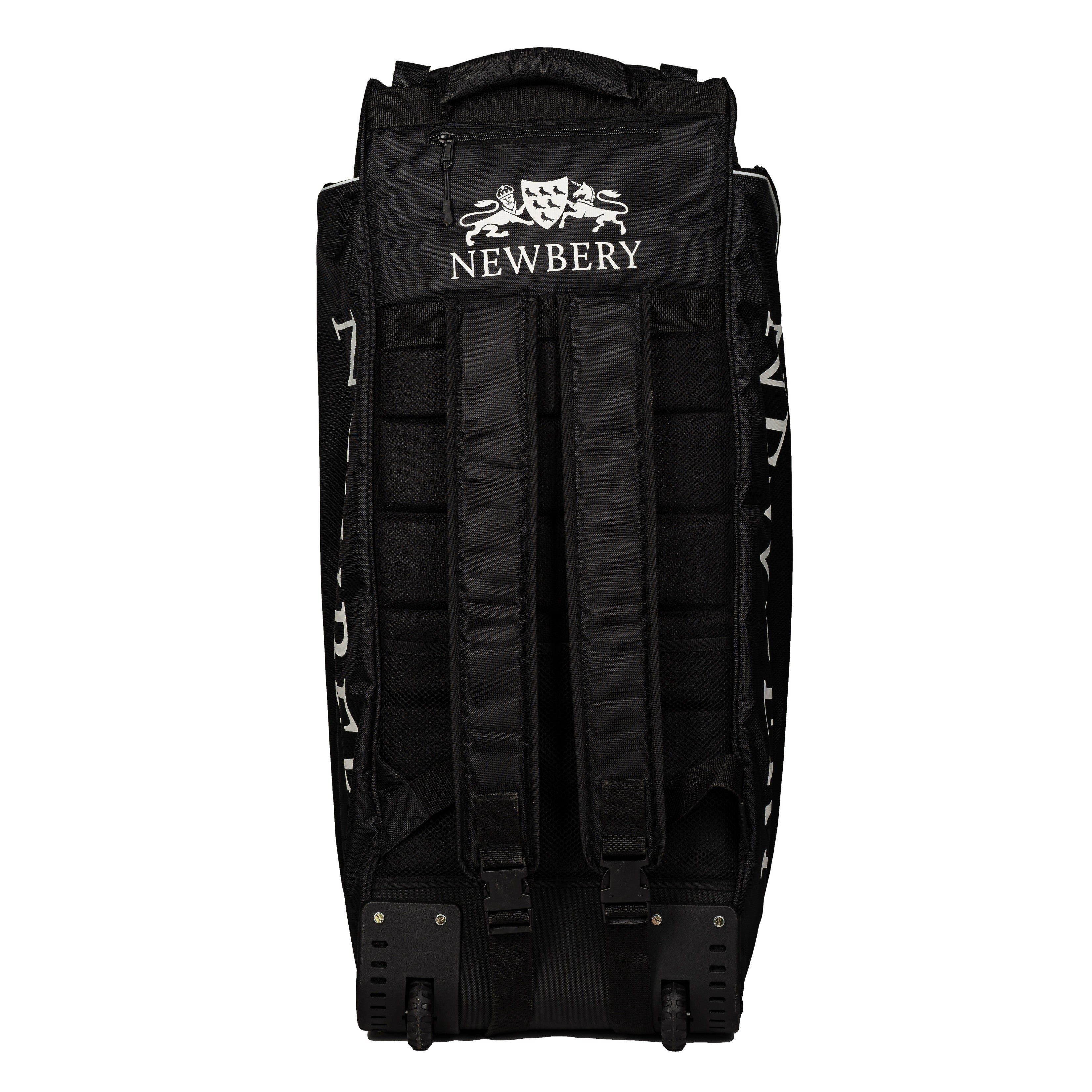 Newbery Elite Duffle Kit Bag