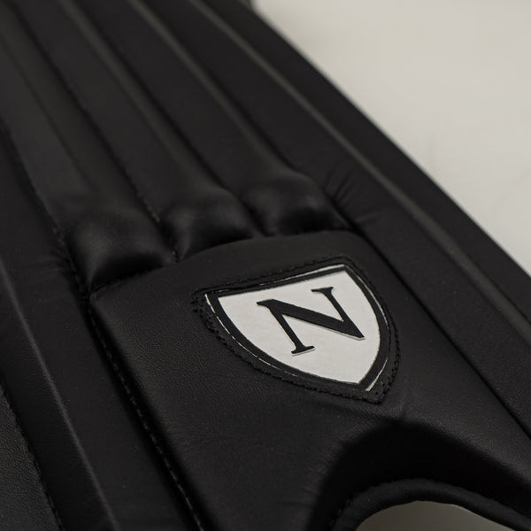 Newbery N Series Black Thigh Pads