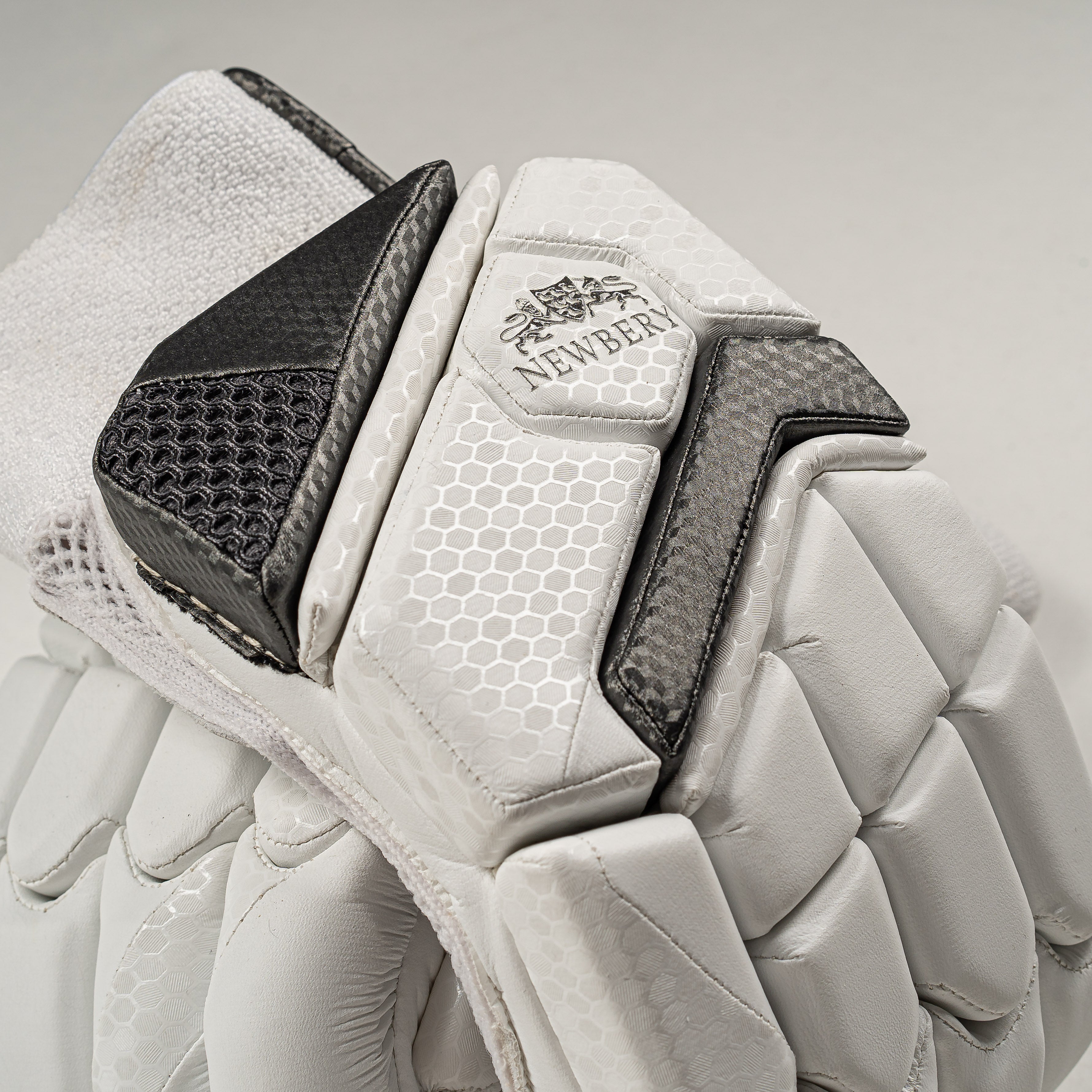 Newbery Player Gloves