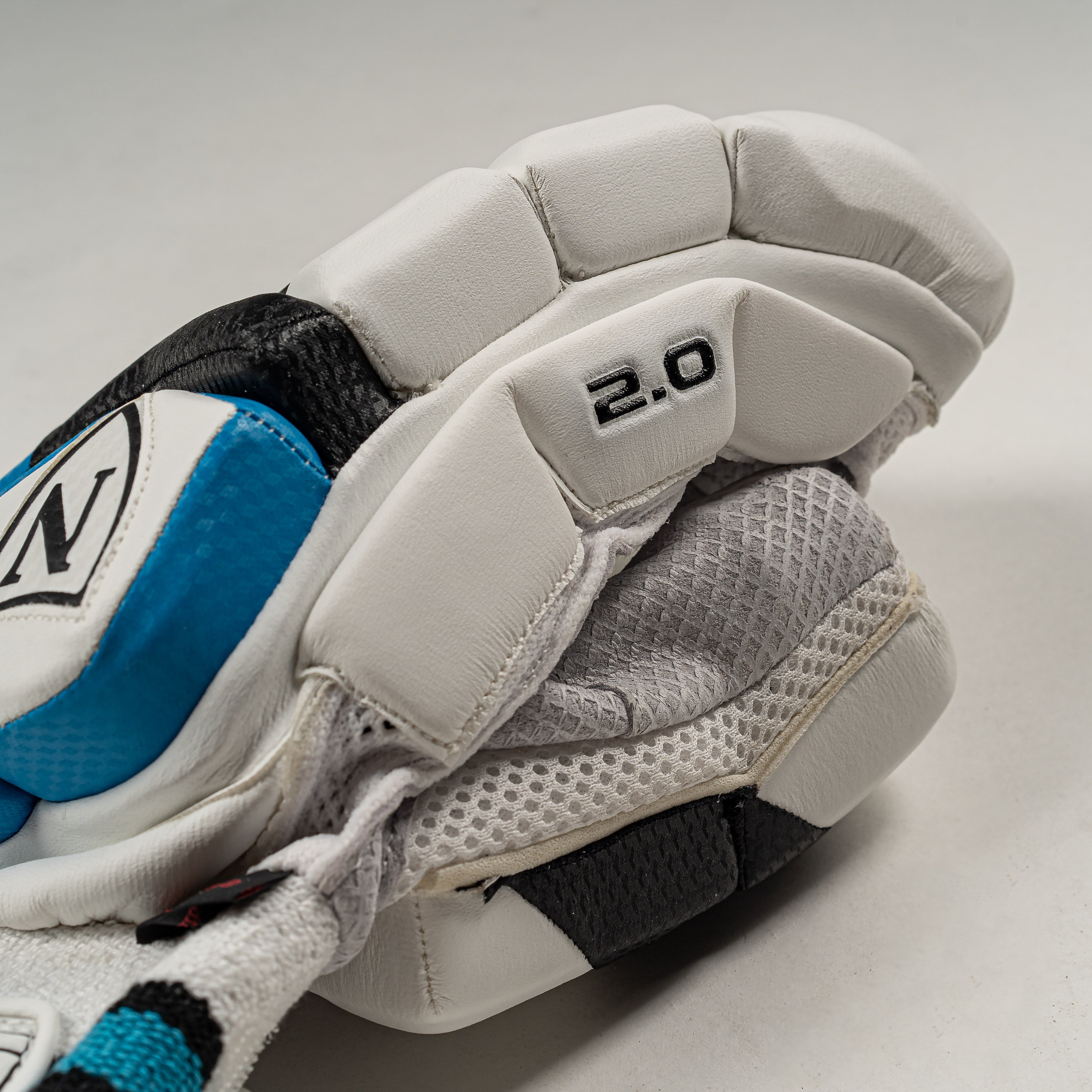 Newbery 2.0 Gloves